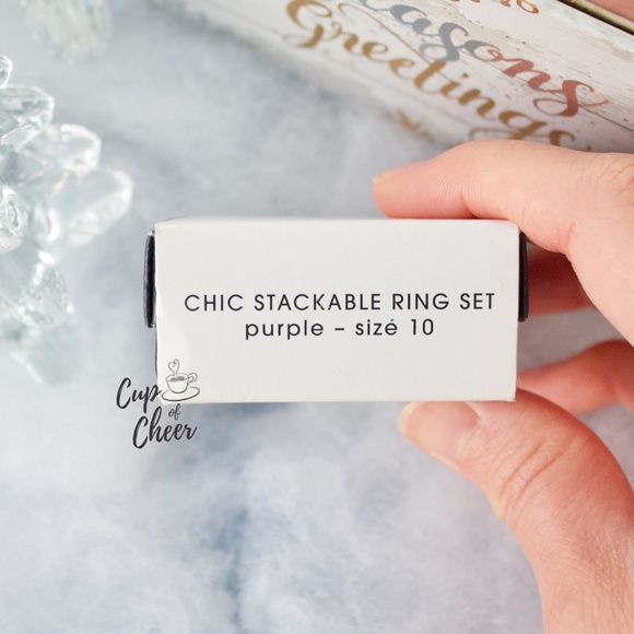 ✨2/$30 ❄️Avon Chic Stackable Ring Set + free gift! - Picture 9 of 9